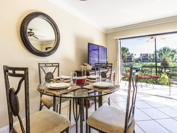 Siesta Key Gem with 2 Bedrooms and Water Views